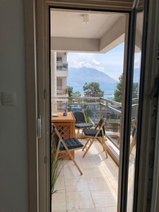 Beachfront Fontana 20 Budva Eksteriør billede